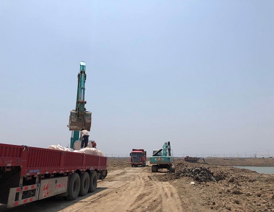 石化产业基地道路固化